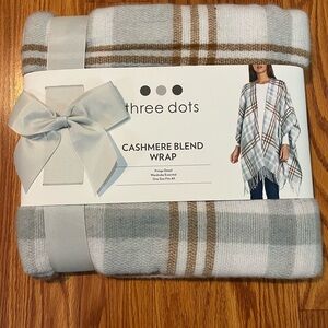 Three Dots Plaid Cashmere Blend Wrap in Gray and Brown